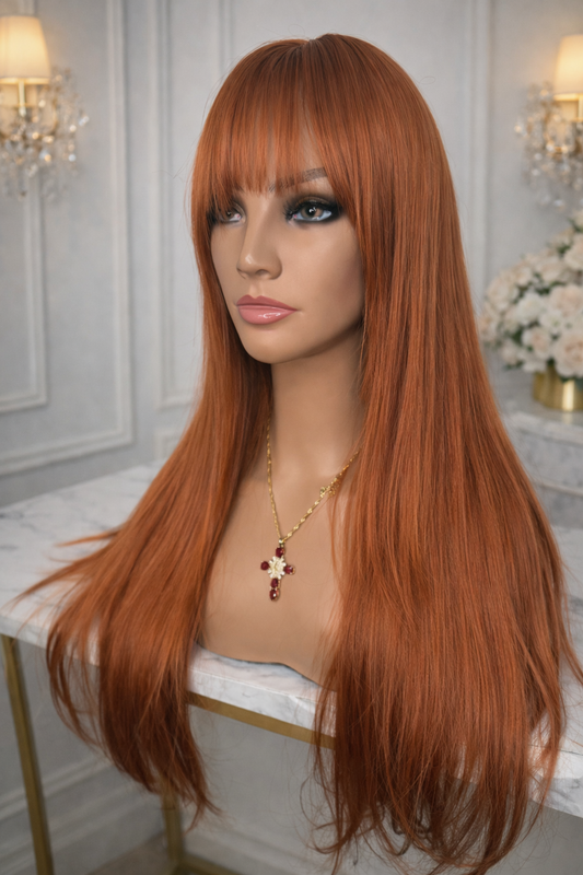 Peluca Realista Diamante con Flecos – COBRIZA , Fibra Premium sin Pegamento (Glueless) (Copia)