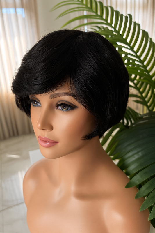 Peluca Corte Pixie de Cabello 100% Humano – Sin Encaje Frontal, con Base Interna Genérica y Estilo Natural (Copia)