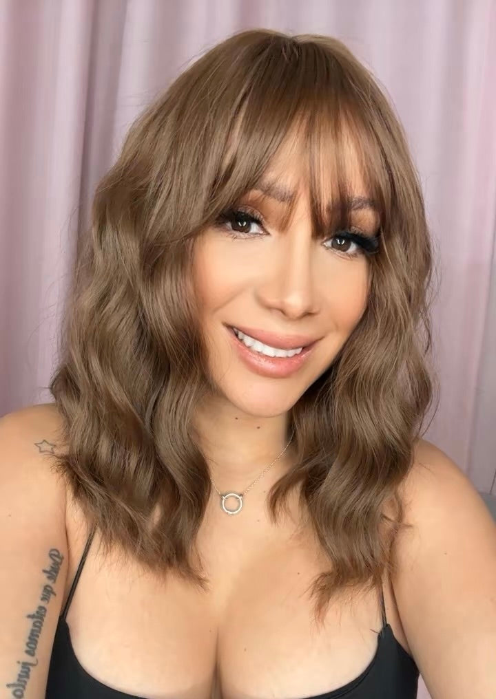 GINA PELUCA CON FLECO Y ONDAS REALISTA