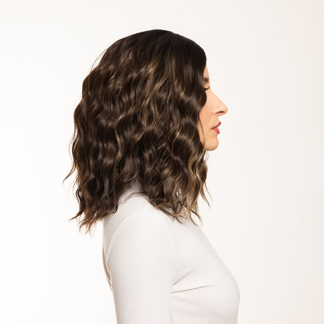 GUADALUPE PELUCA CORTA CON ONDAS