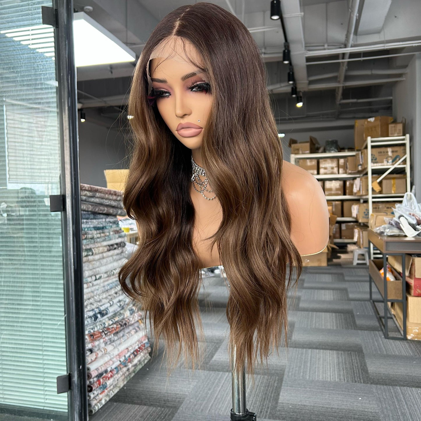 Peluca Avellana Chic 100% Realista | Lace Front 13x6 HD | Cabello Suave, Natural y Resistente al Calor