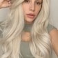 Peluca Sabrina 13x6 Lace Front Platino Casi Blanco | Realista, Reutilizable y Resistente al Calor