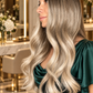 CELESTE | PELUCA REALISTA 13X6 RUBIA CON MECHAS CLARAS PLATINADAS 16" FIBRA PREMIUM RESISTENTE AL CALOR