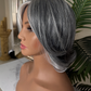 Peluca “Silver Mist” 8” Sal y Pimienta – Fibra Premium Resistente al Calor, Gorro Mall Cap y Estilo Natural