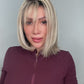 Peluca corta de Cabello Humano 10¨Con Mechas Rubias Platinadas, Flequillo y corte escalonado 13x4