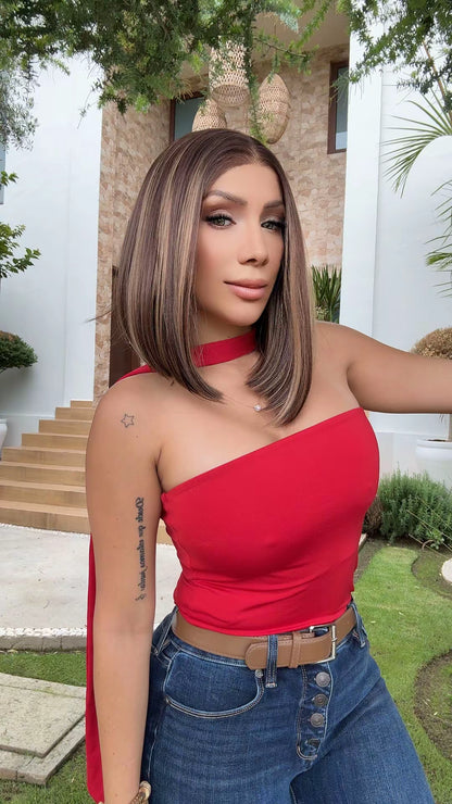 Peluca Bob Castaño Oscuro con Mechas Doradas 13x6 | Fibra Premium Realista Resistente al Calor | Ross Wigs