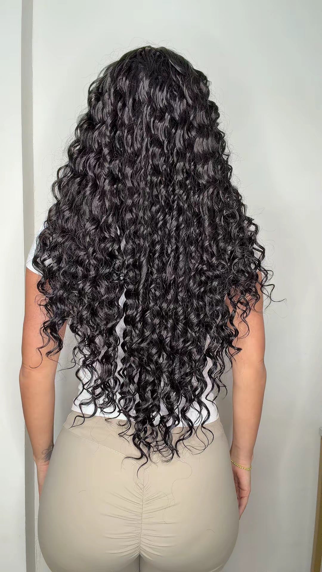 PELUCA GLUELESS LACE 13X6 | FIBRA PREMIUM RESISTENTE AL CALOR 26" REALISTA